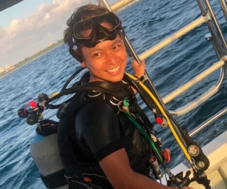 義村　功貴　店長