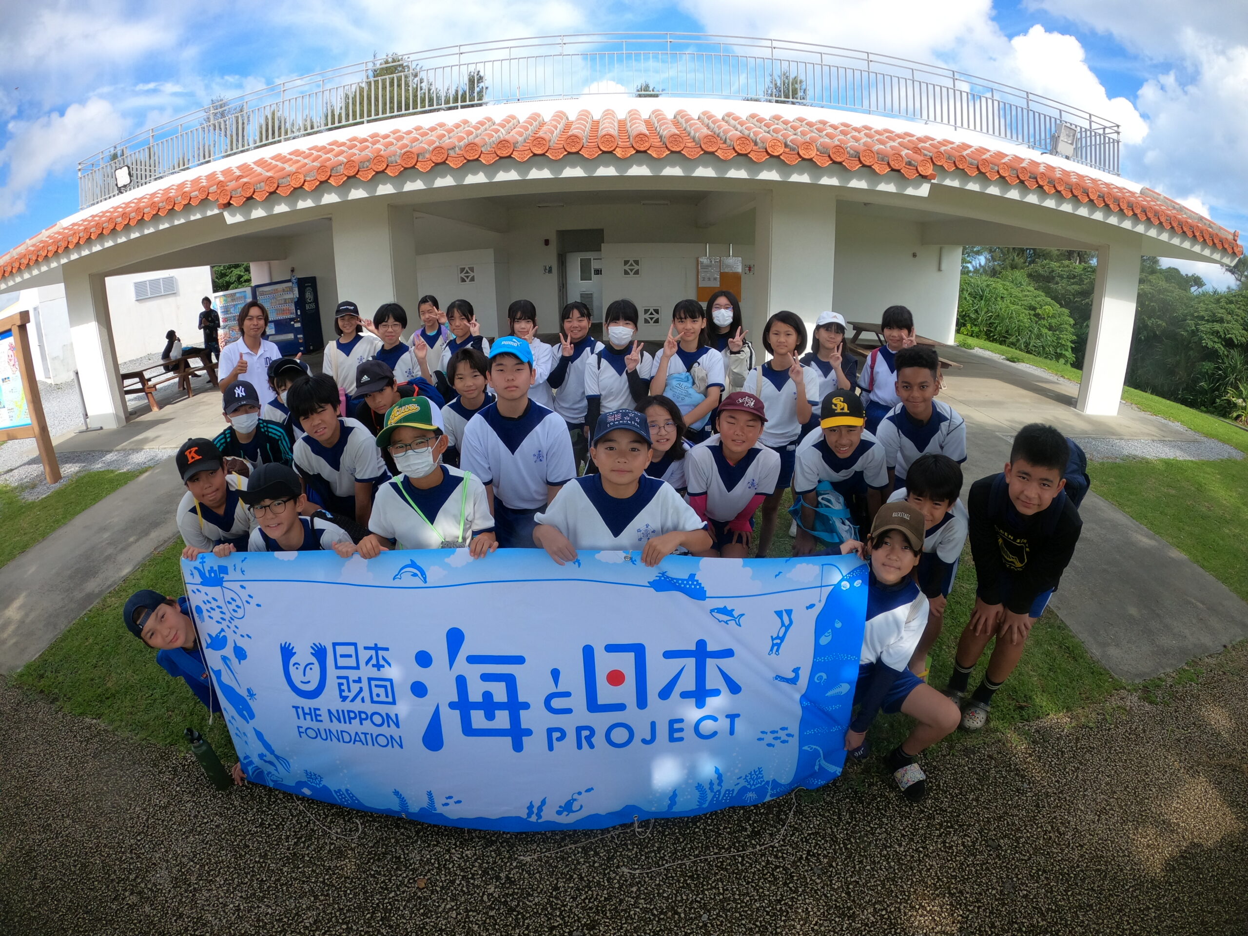 地域の小学校のサンゴの海の授業に行く前に